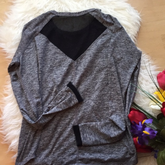 🌺EUC unique mesh net back top 🌺 - Picture 3 of 6